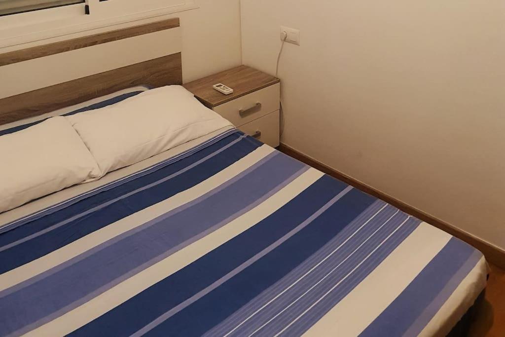 2F, Aire Acondic, 80M2, 2 Dormitorios, 4 Huespedes, Wifi Gratis La Línea de la Concepción Eksteriør bilde