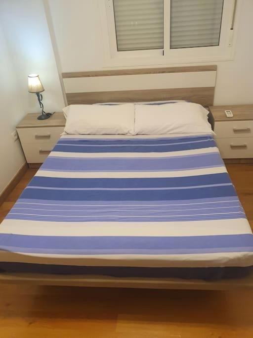 2F, Aire Acondic, 80M2, 2 Dormitorios, 4 Huespedes, Wifi Gratis La Línea de la Concepción Eksteriør bilde