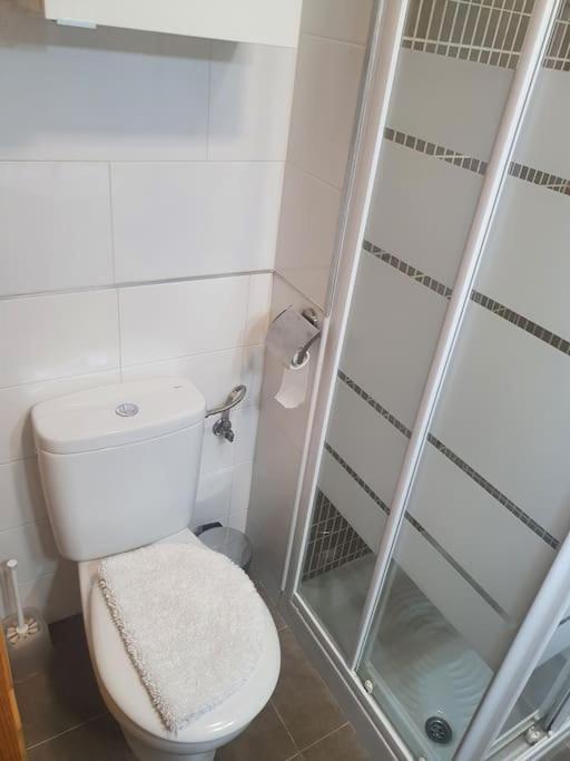 2F, Aire Acondic, 80M2, 2 Dormitorios, 4 Huespedes, Wifi Gratis La Línea de la Concepción Eksteriør bilde